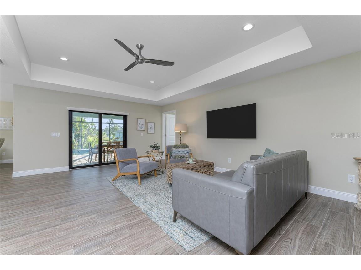 184 Spring Drive Rotonda West FL 33947 D6142921 image10