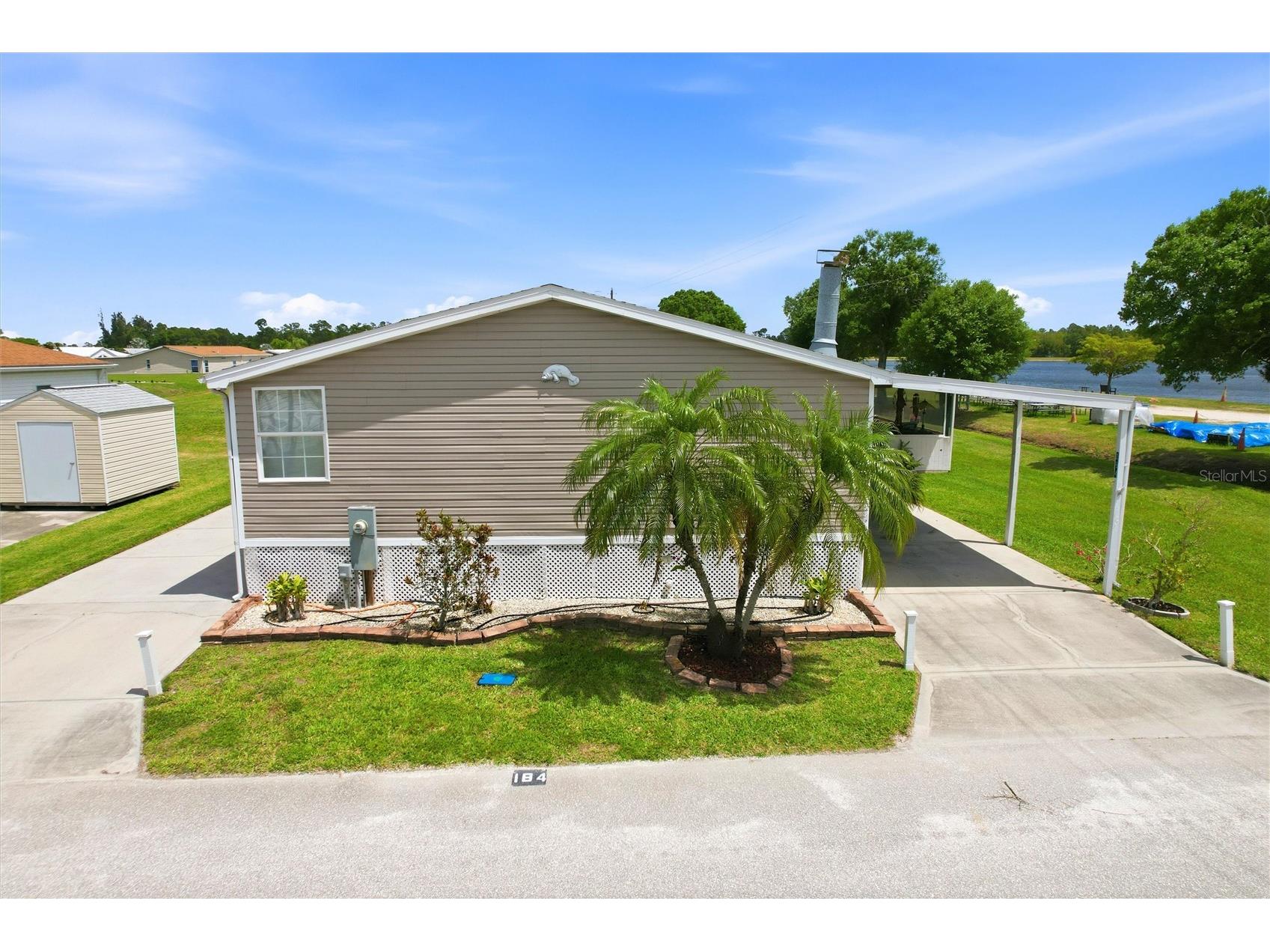 184 W Manatee Loop Punta Gorda FL 33950 C7524378 image2