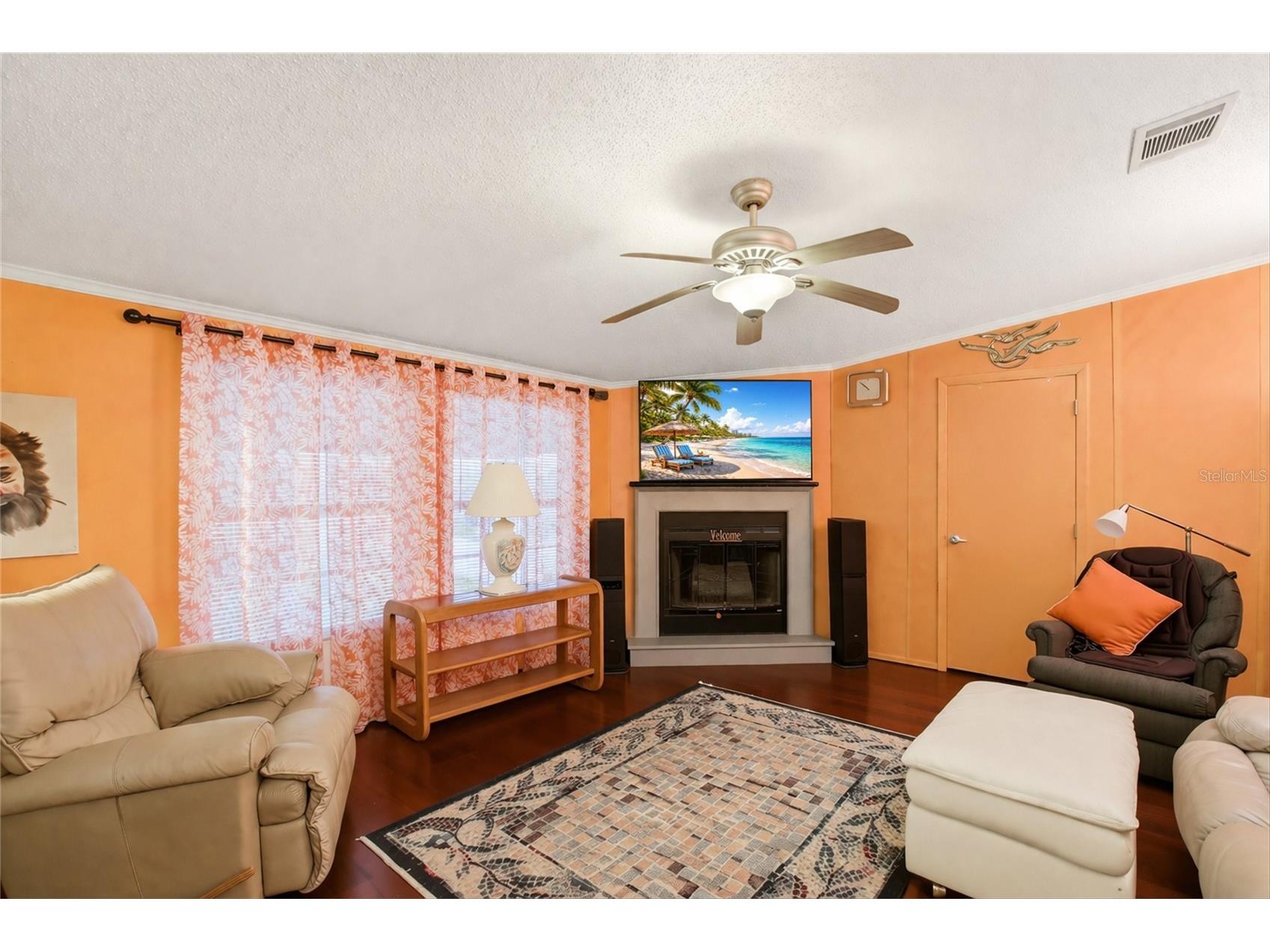 184 W Manatee Loop Punta Gorda FL 33950 C7524378 image5