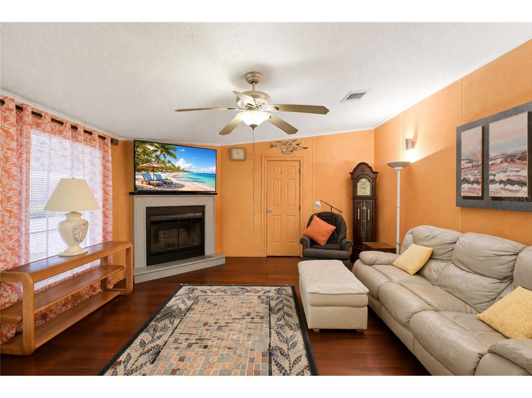 184 W Manatee Loop Punta Gorda FL 33950 C7524378 image6