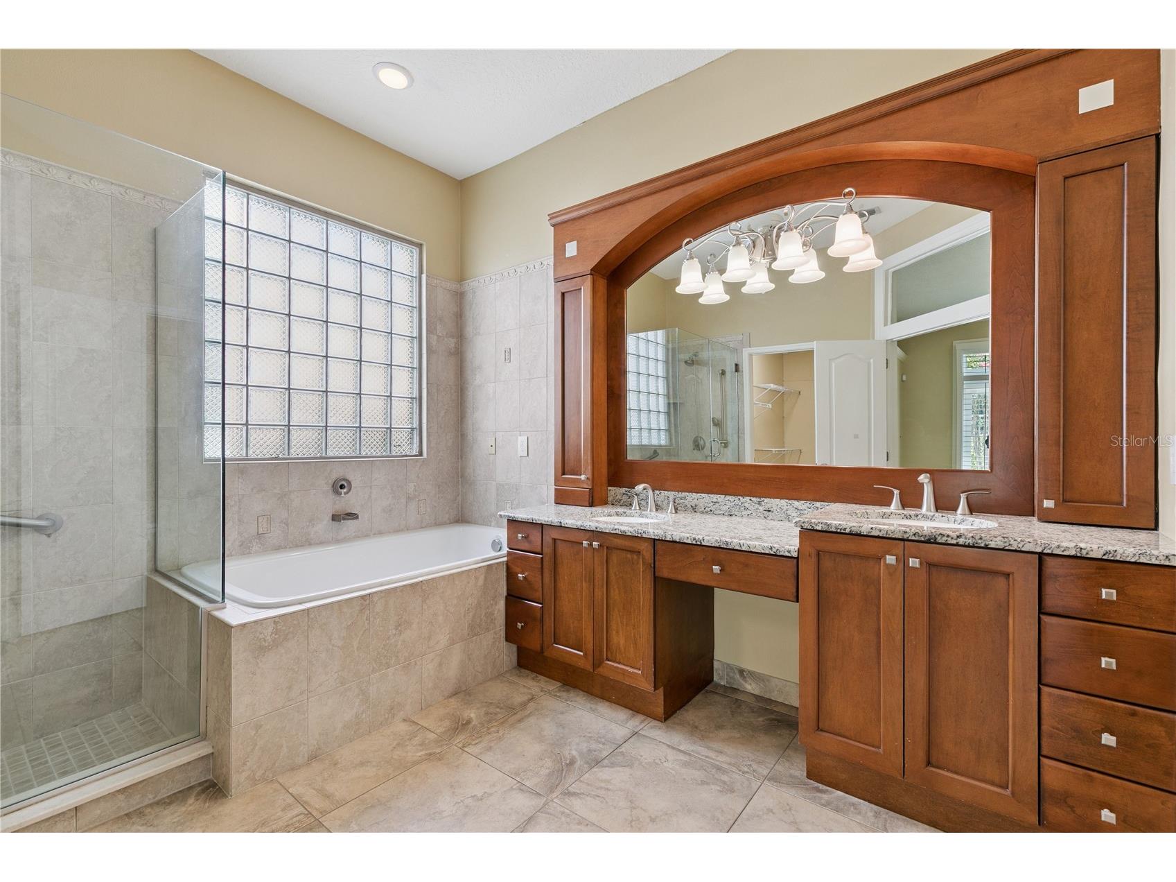 184 Wimbledon Circle Lake Mary FL 32746 O6417177 image19