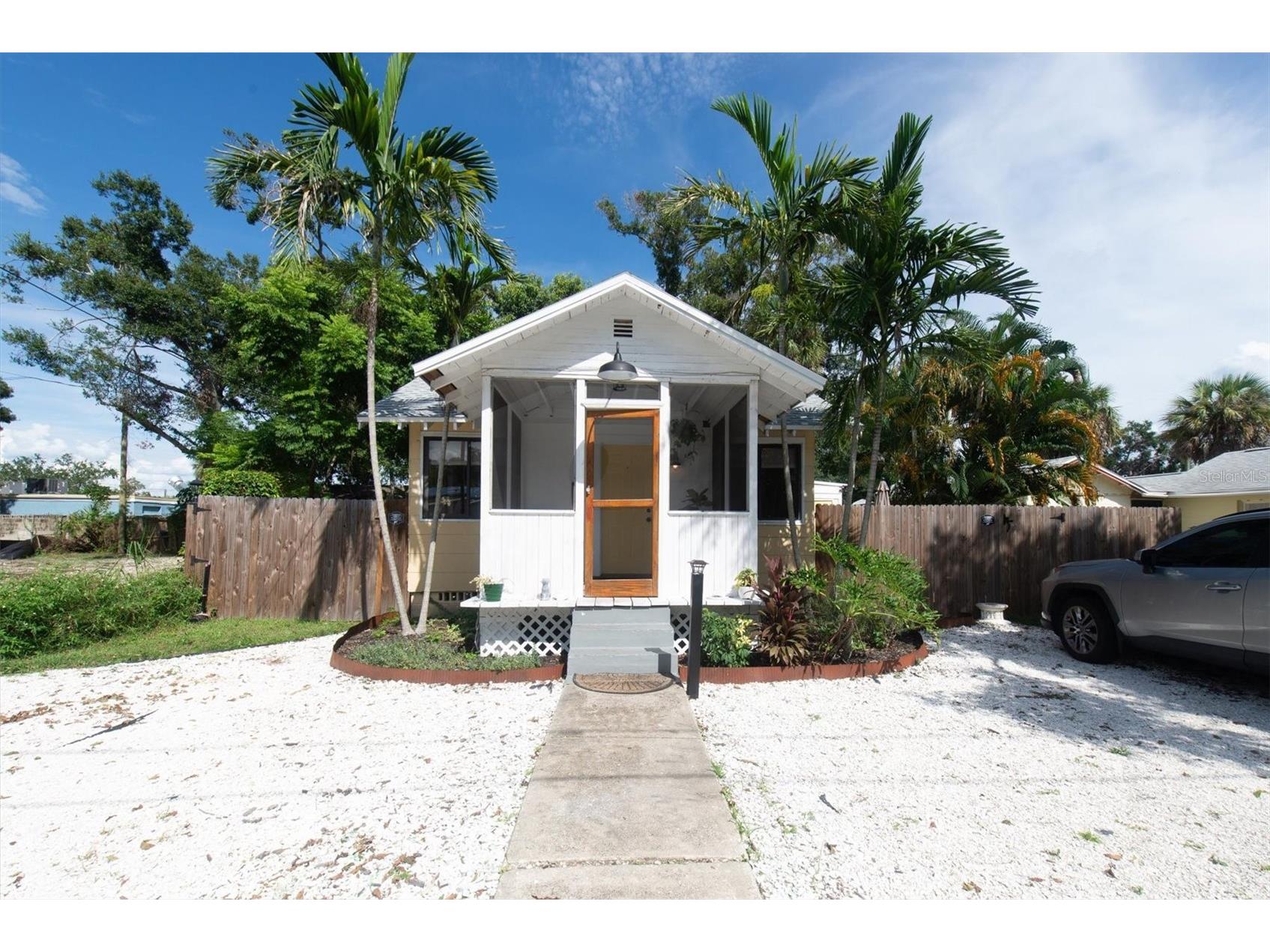 1840 51st Street S Gulfport FL 33707 TB8514116 image1