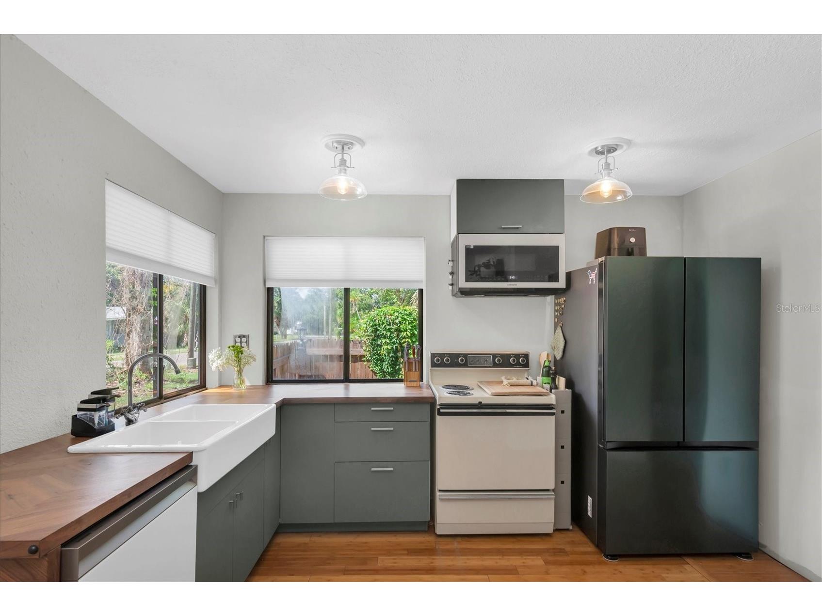 1840 51st Street S Gulfport FL 33707 TB8514116 image30