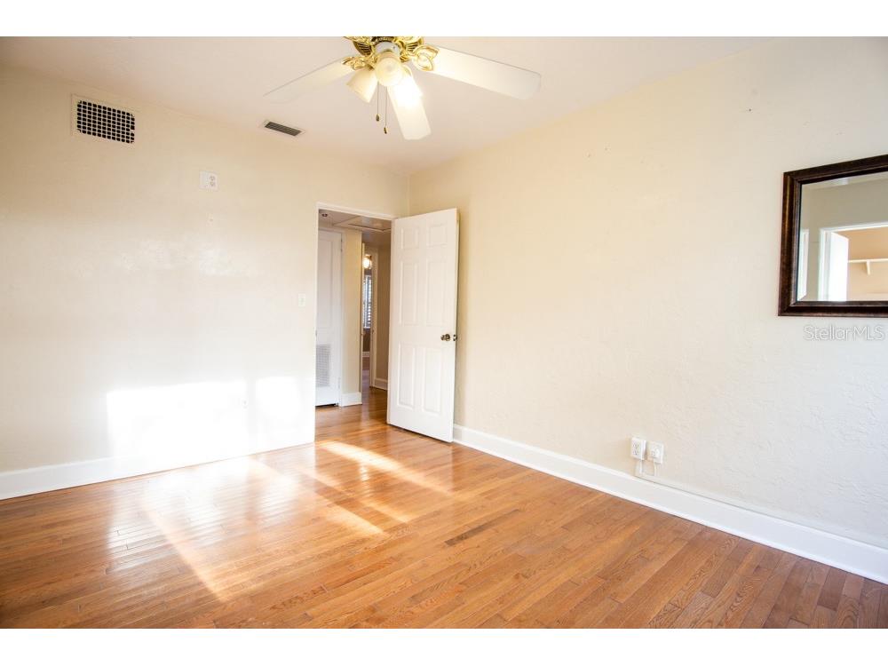 1840 Baylarian Boulevard Orlando FL 32806 O6423242 image9