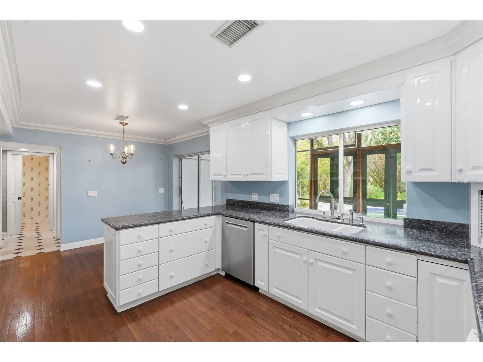1840 Salem Court Dunedin FL 34698 TB8494774 image19