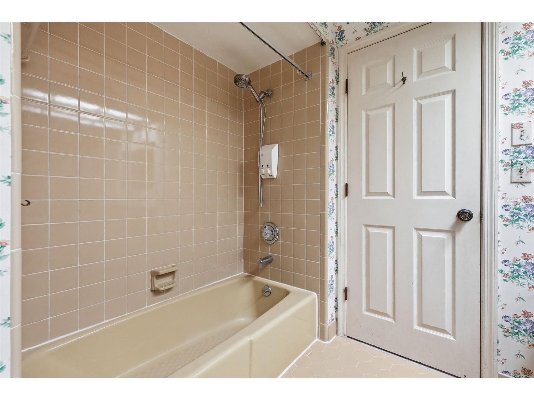 1840 Salem Court Dunedin FL 34698 TB8494774 image34