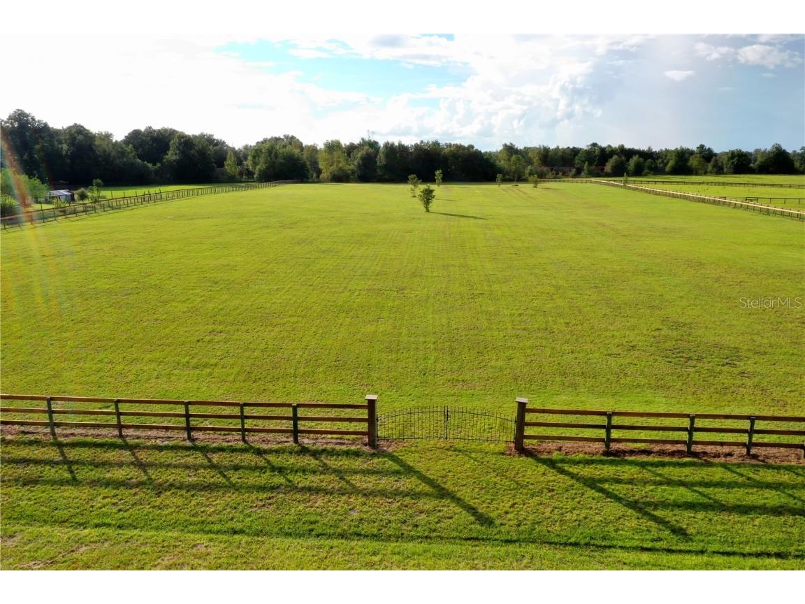 1840 SE 195th Terrace Morriston FL 32668 OM655419 image1