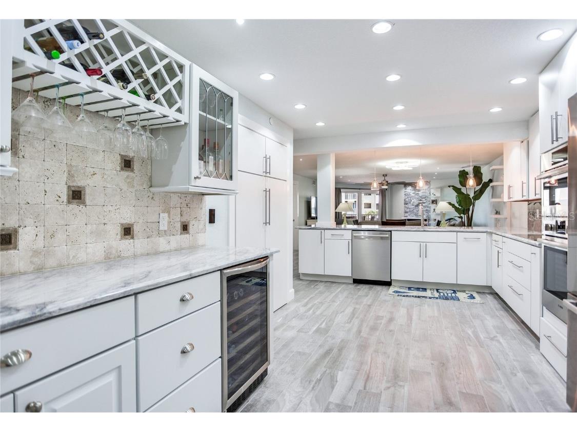 18400 Gulf Boulevard #1211 Indian Shores FL 33785 - GULF OF MEXICO TB8368386 image15