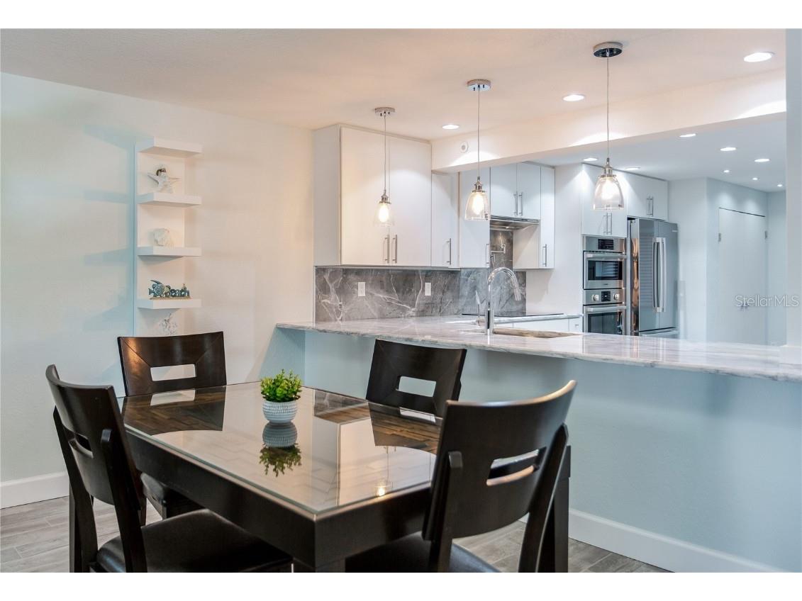 18400 Gulf Boulevard #1211 Indian Shores FL 33785 - GULF OF MEXICO TB8368386 image20