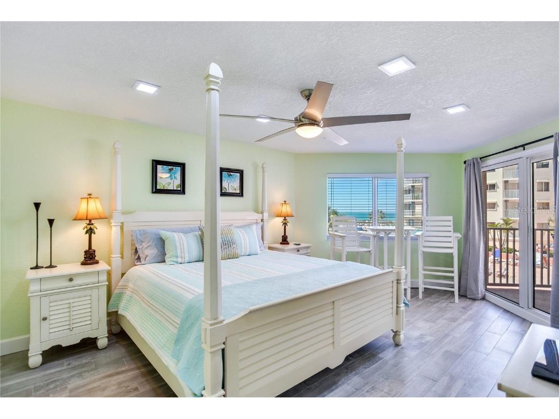 18400 Gulf Boulevard #1211 Indian Shores FL 33785 - GULF OF MEXICO TB8368386 image33