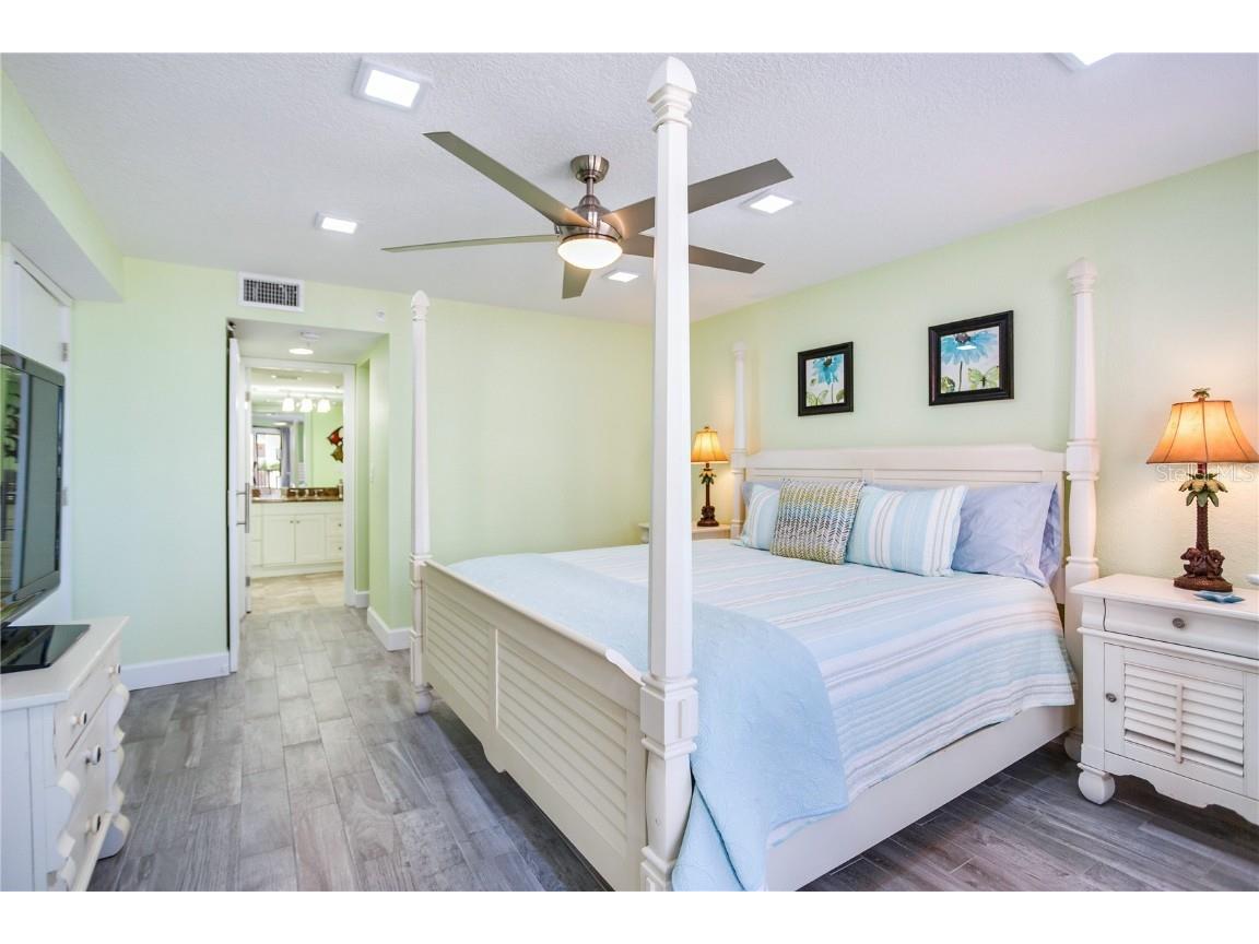 18400 Gulf Boulevard #1211 Indian Shores FL 33785 - GULF OF MEXICO TB8368386 image37