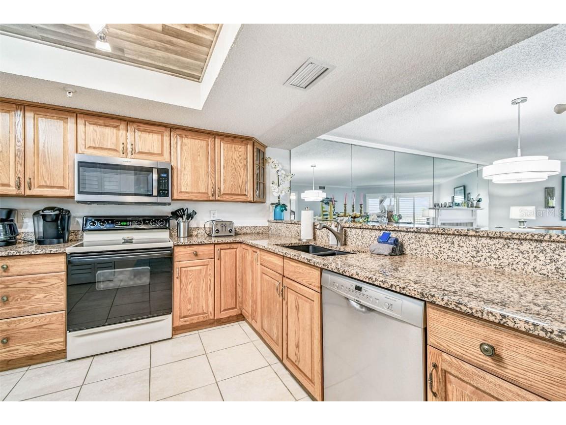 18400 Gulf Boulevard #1301 Indian Shores FL 33785 TB8447685 image13