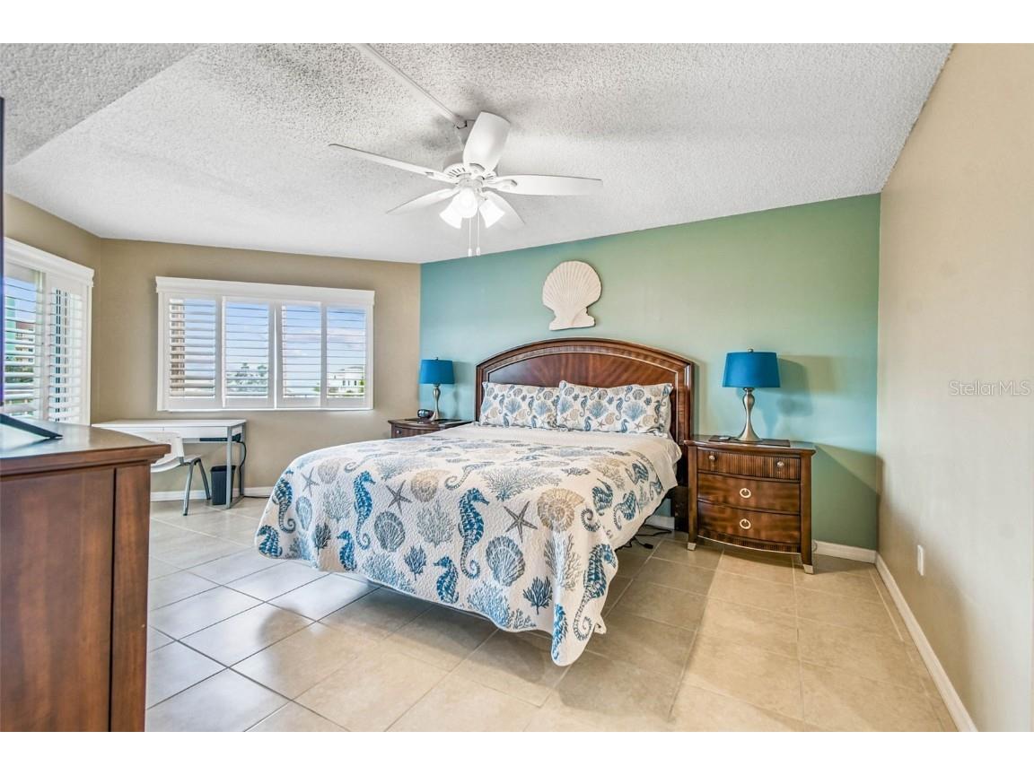 18400 Gulf Boulevard #1301 Indian Shores FL 33785 TB8447685 image17