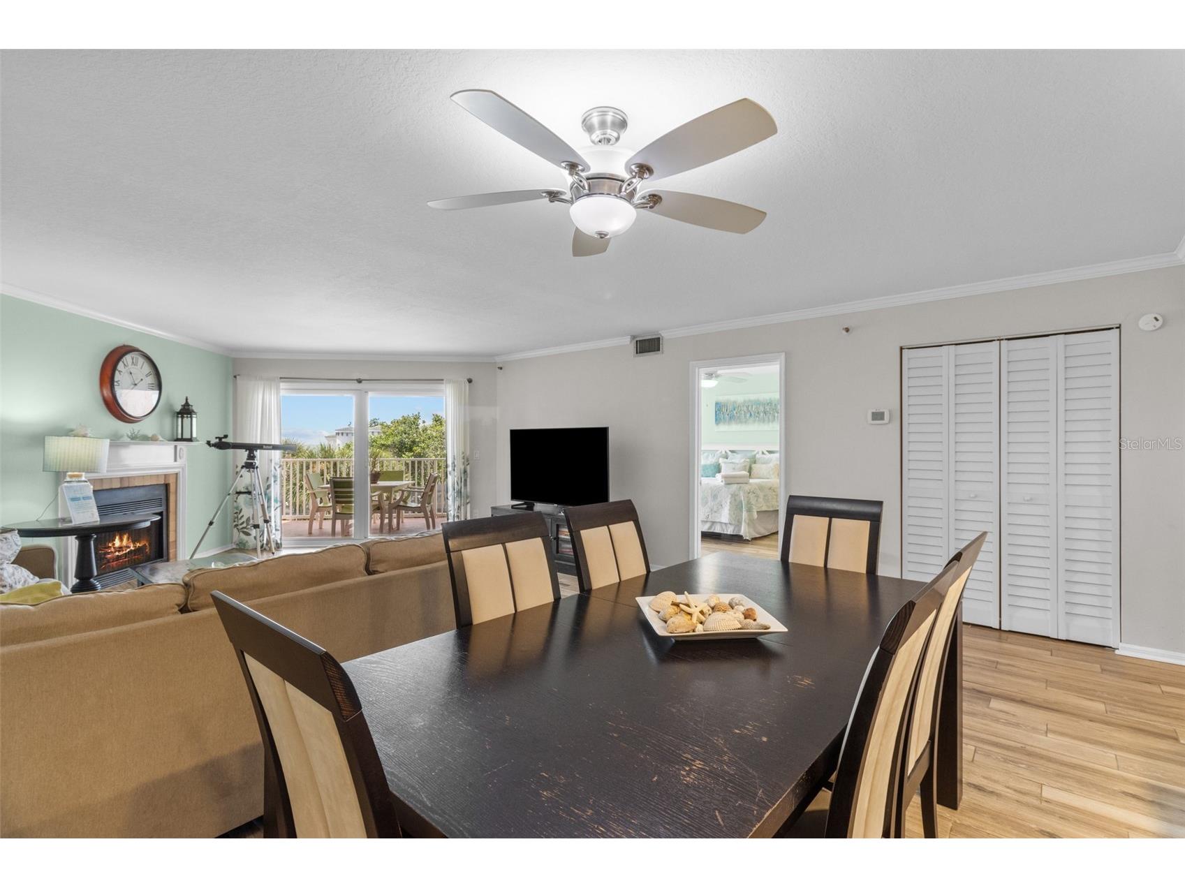 18400 Gulf Boulevard #1304 Indian Shores FL 33785 TB8403557 image18