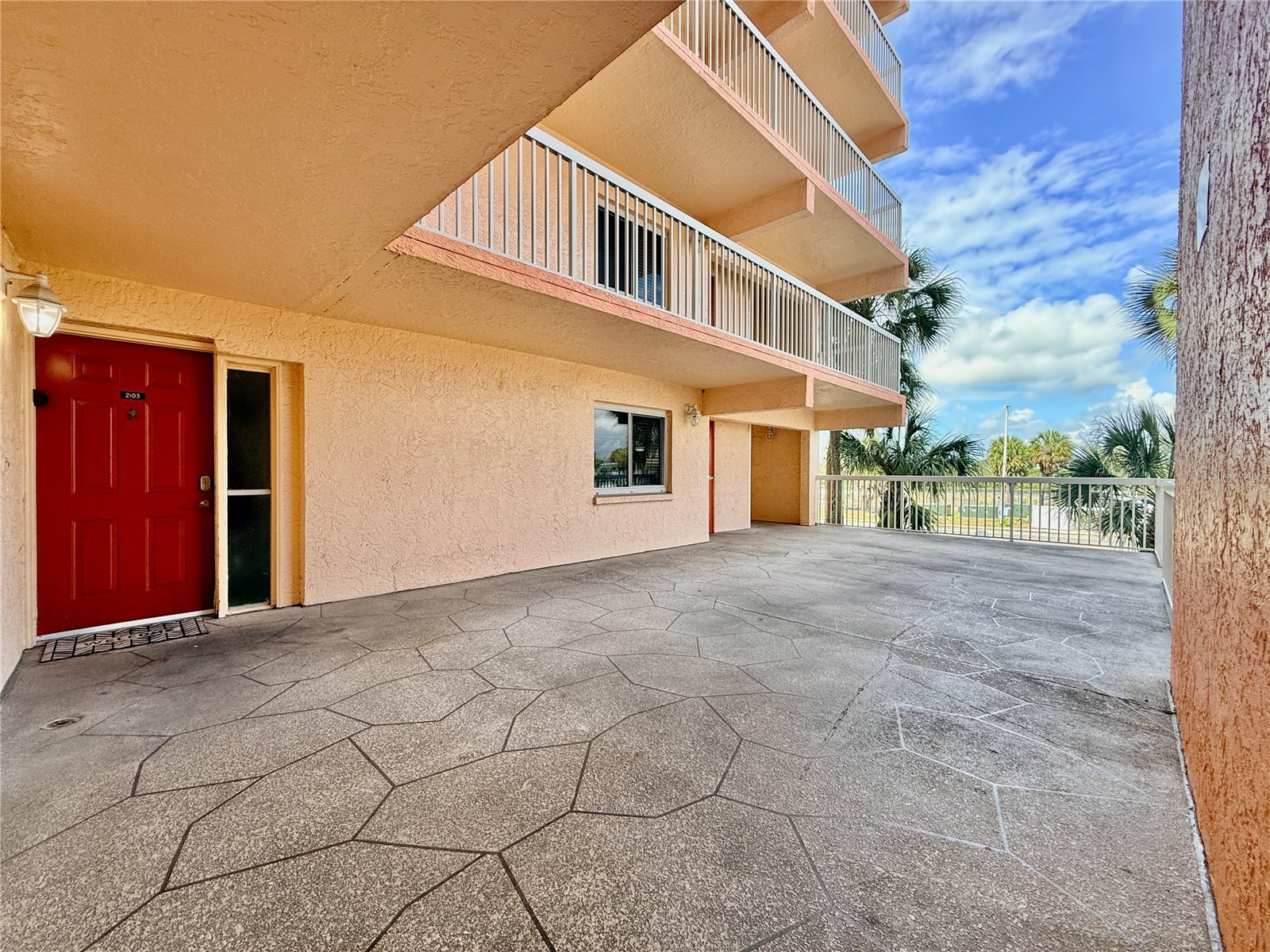 18400 Gulf Boulevard #2103 Indian Shores FL 33785 TB8510319 image4