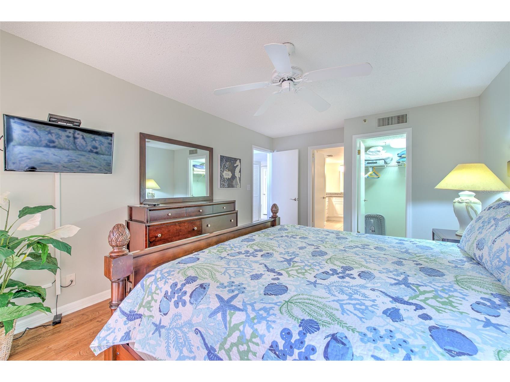 18400 Gulf Boulevard #2405 Indian Shores FL 33785 - GULF OF MEXICO TB8477052 image9