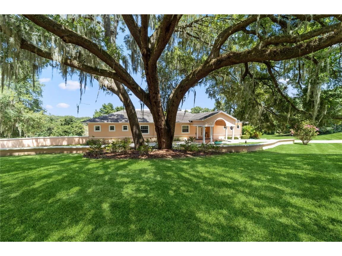 18401 County Road 42 Altoona FL 32702 - LAKE DAISY G5058632 image1