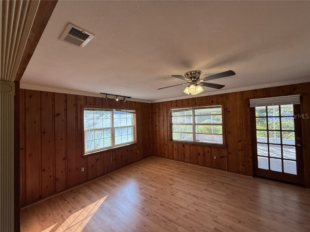 18401 Hamilton Road Dade City FL 33523 TB8356606 image10