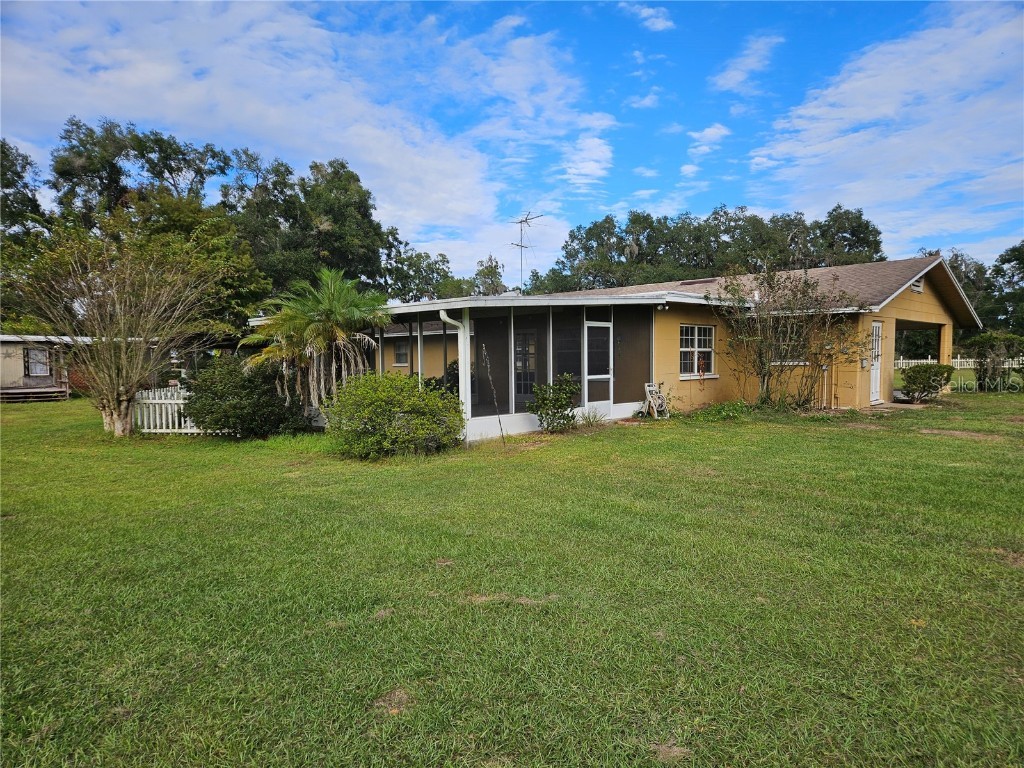 18401 Hamilton Road Dade City FL 33523 TB8356606 image28