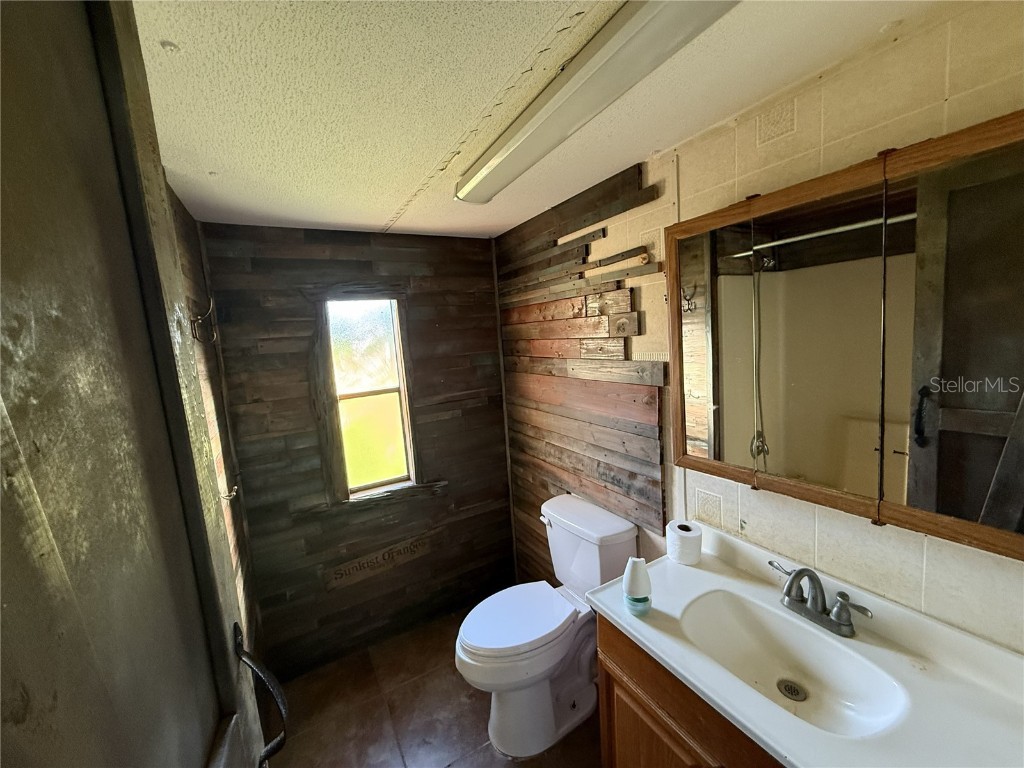 18401 Hamilton Road Dade City FL 33523 TB8356606 image39