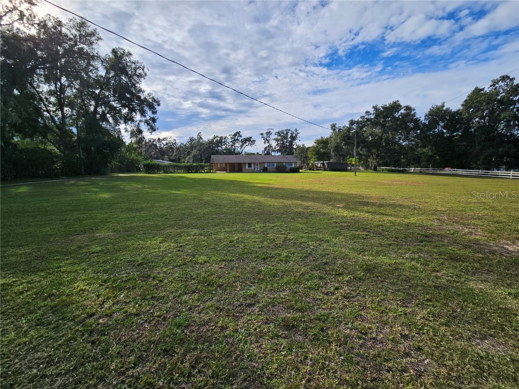 18401 Hamilton Road Dade City FL 33523 TB8356606 image51