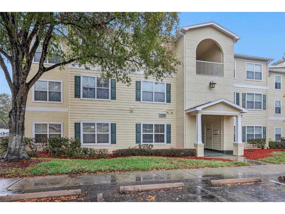 18402 Bridle Club Drive #18402 Tampa FL 33647 TB8341630 image1