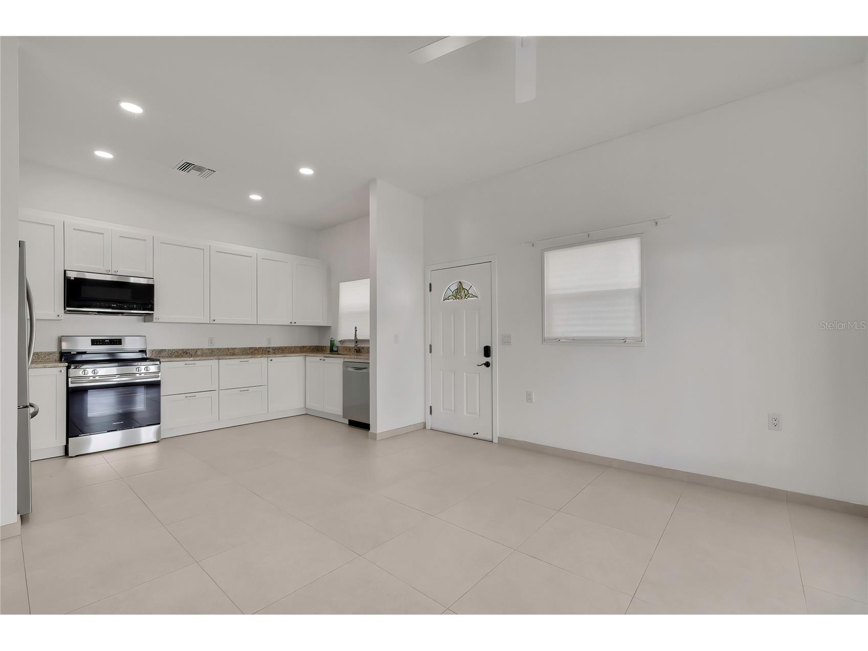 18405 30th Street Lutz FL 33559 TB8492782 image10