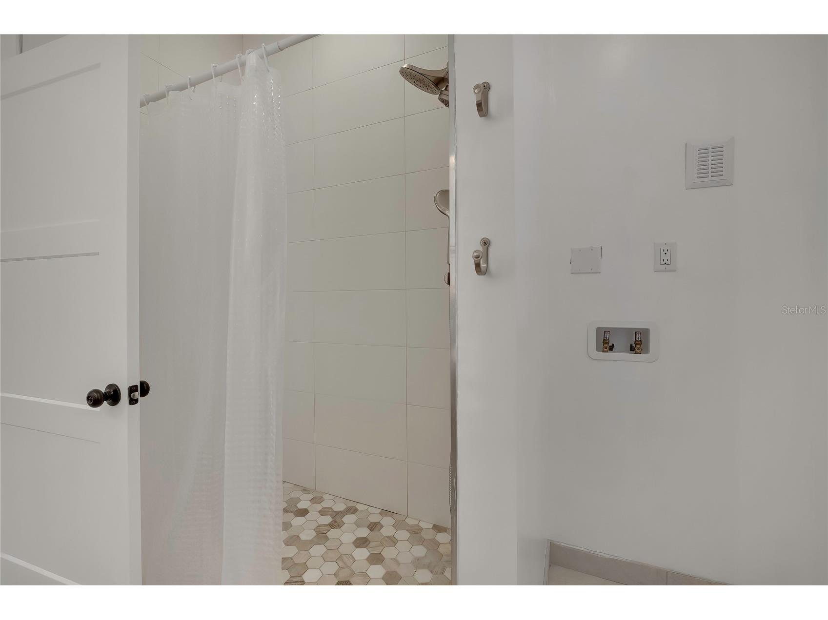 18405 30th Street Lutz FL 33559 TB8492782 image18