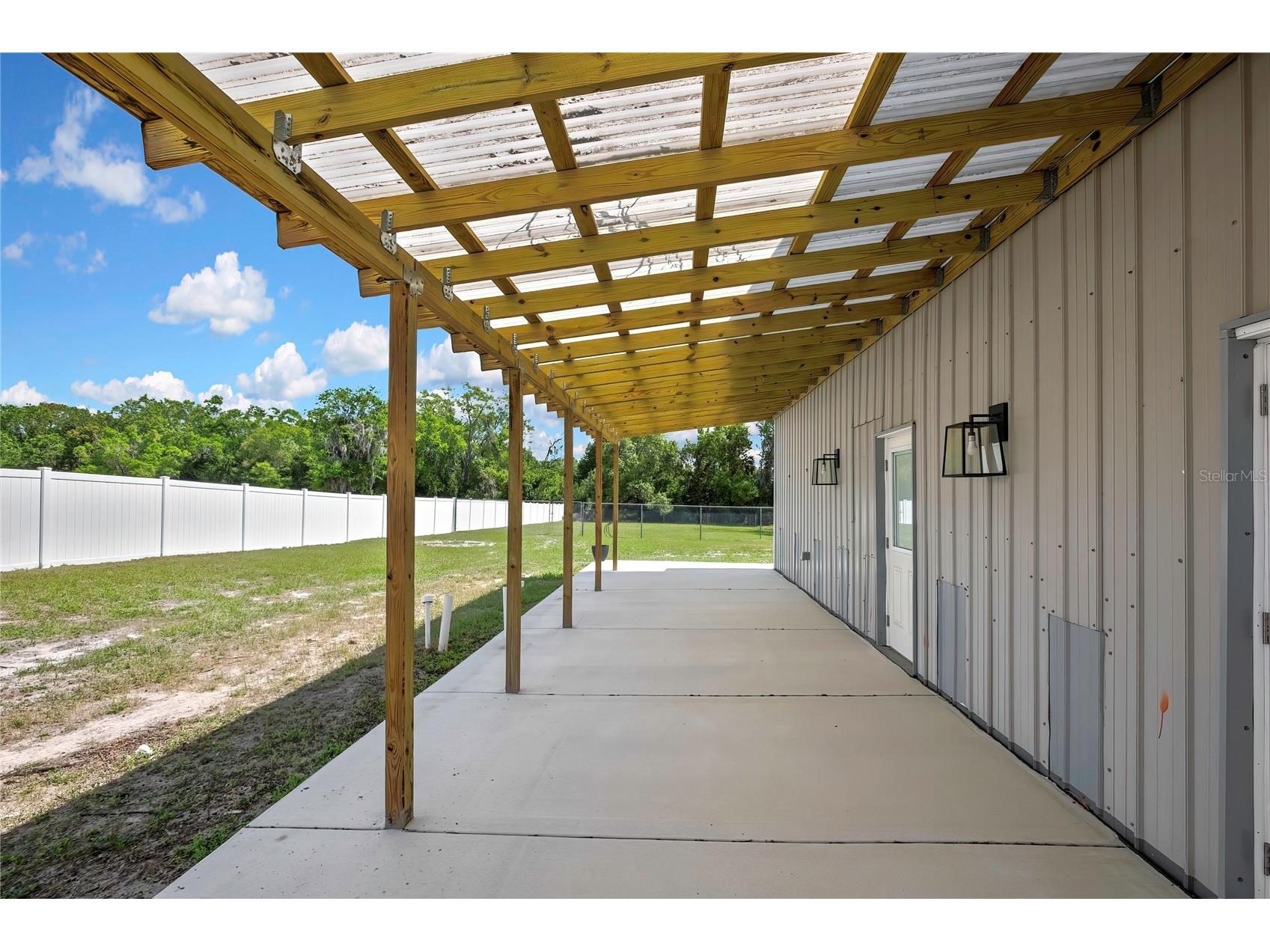 18405 30th Street Lutz FL 33559 TB8492782 image4