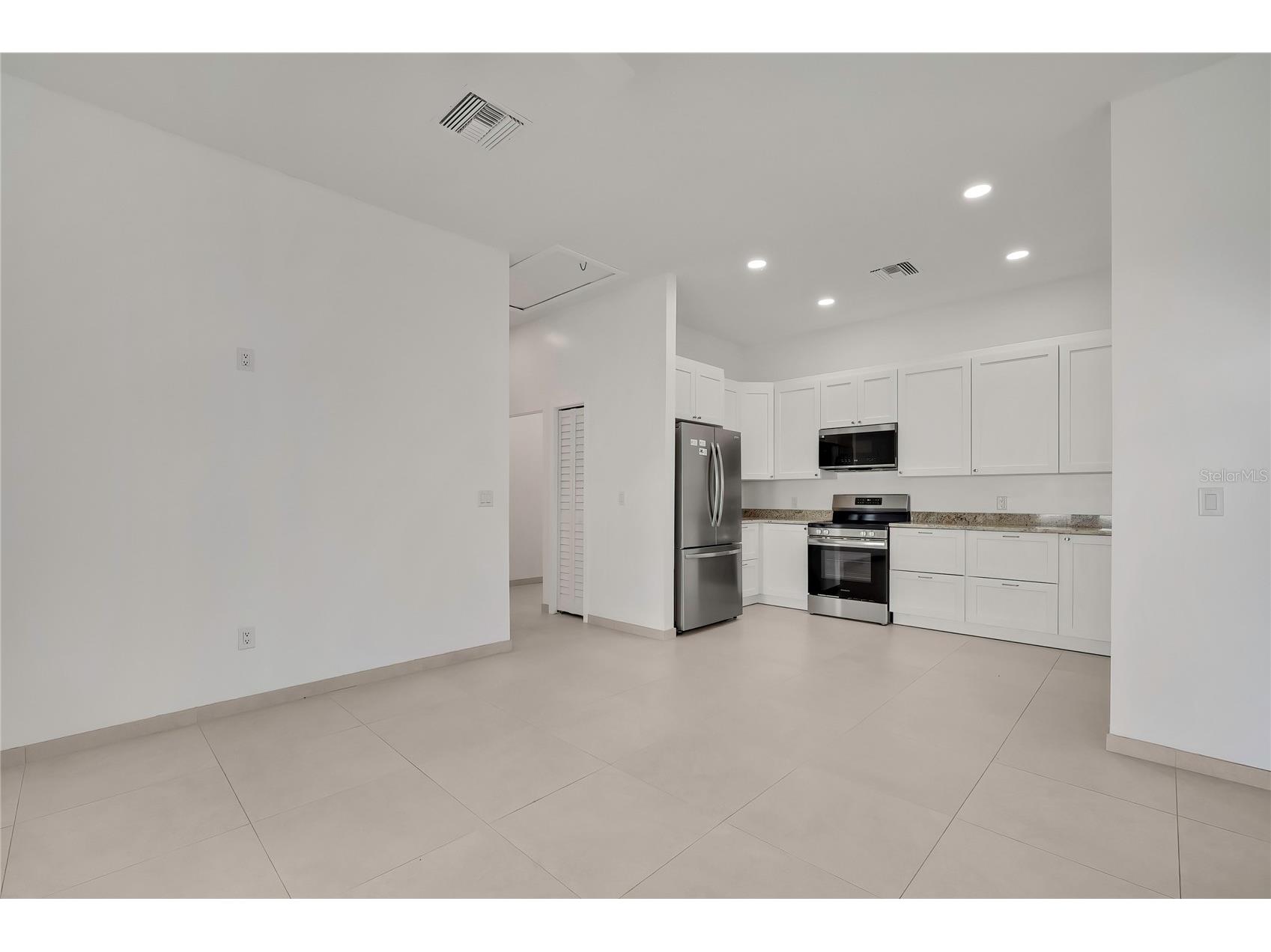 18405 30th Street Lutz FL 33559 TB8492782 image9