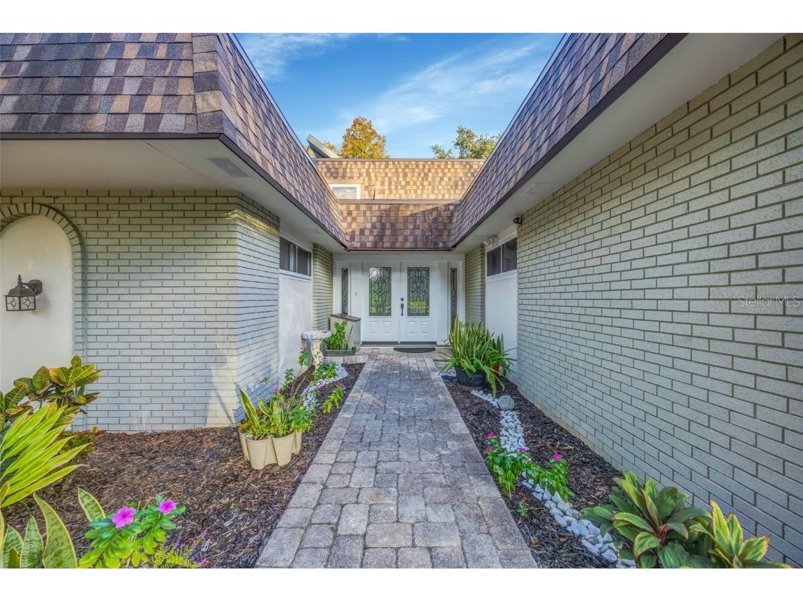 18405 Tomlinson Drive Lutz FL 33549 - LAKE HANNA TB8442220 image3