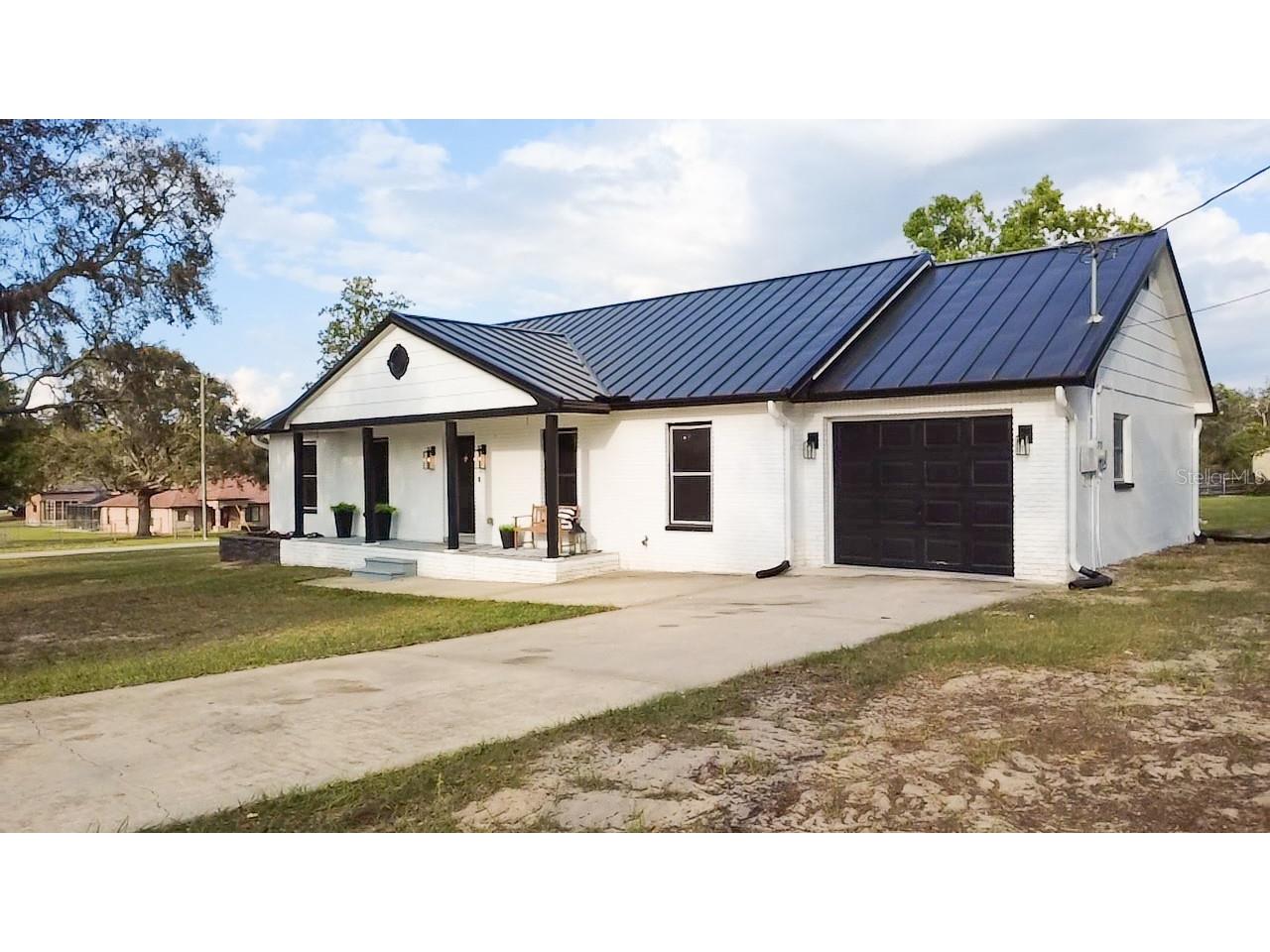 18406 Sand Pine Drive Spring Hill FL 34610 W7884661 image1
