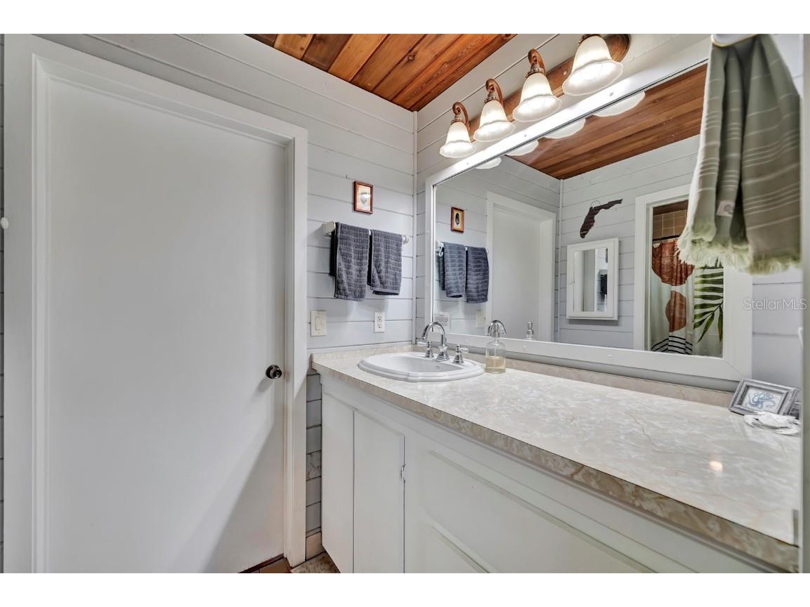 1841 Bayshore Drive Terra Ceia FL 34250 A4670998 image33