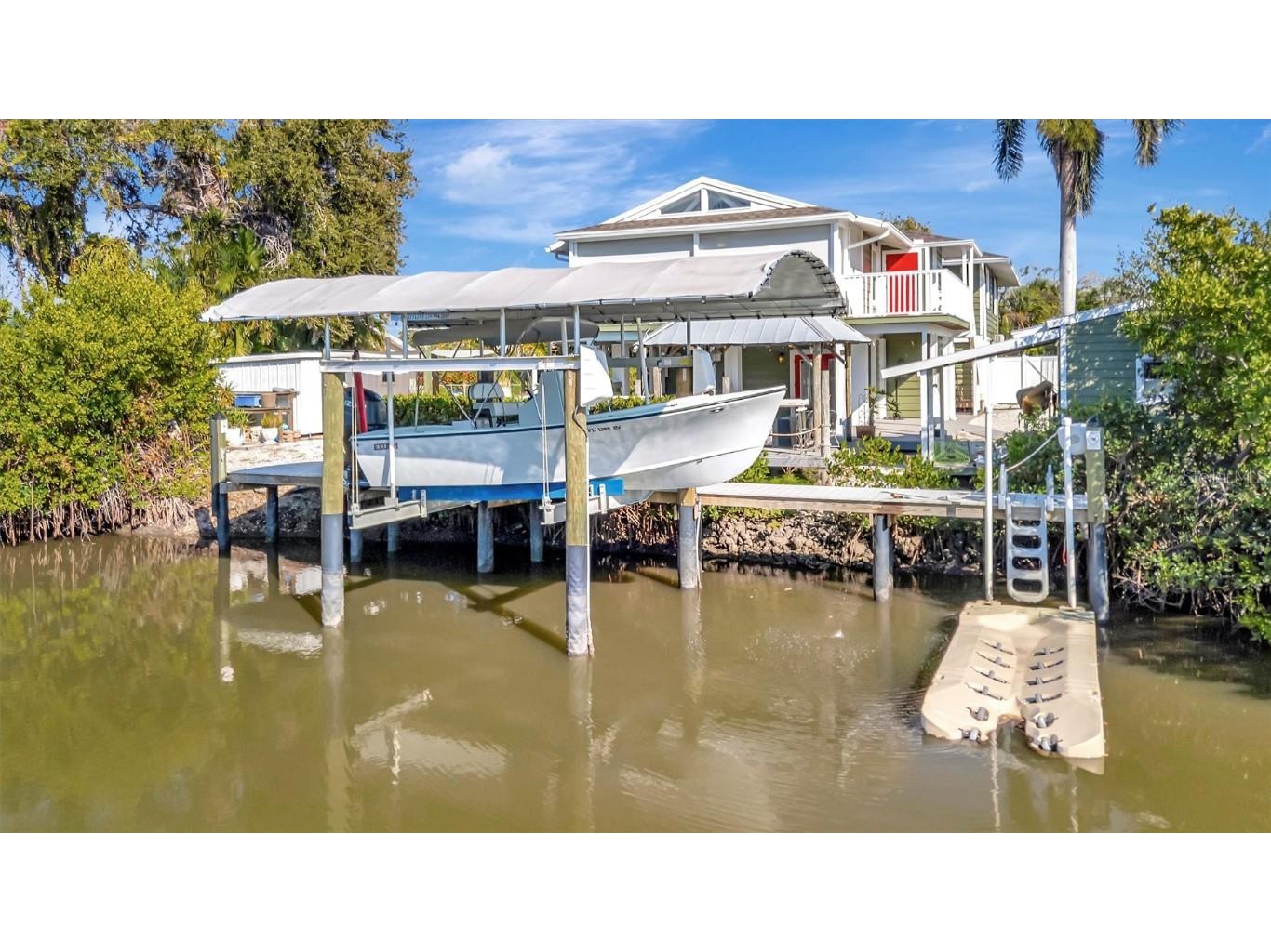 1841 Bayshore Drive Terra Ceia FL 34250 A4670998 image77