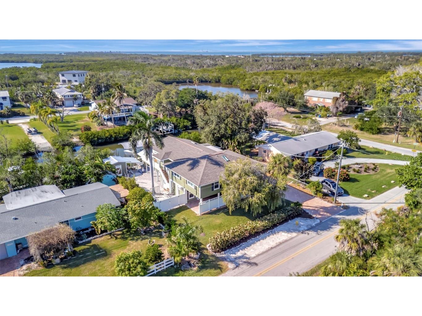 1841 Bayshore Drive Terra Ceia FL 34250 A4670998 image79