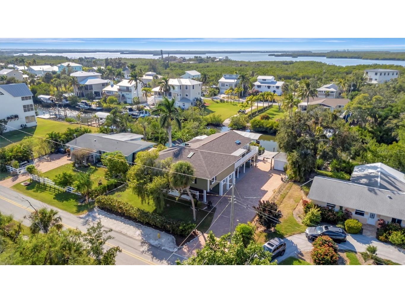 1841 Bayshore Drive Terra Ceia FL 34250 A4670998 image81