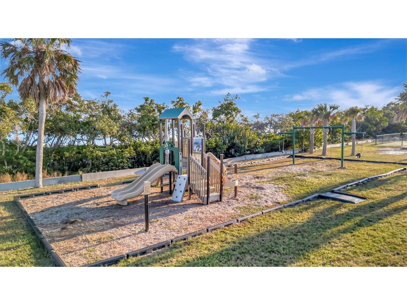 1841 Bayshore Drive Terra Ceia FL 34250 A4670998 image93
