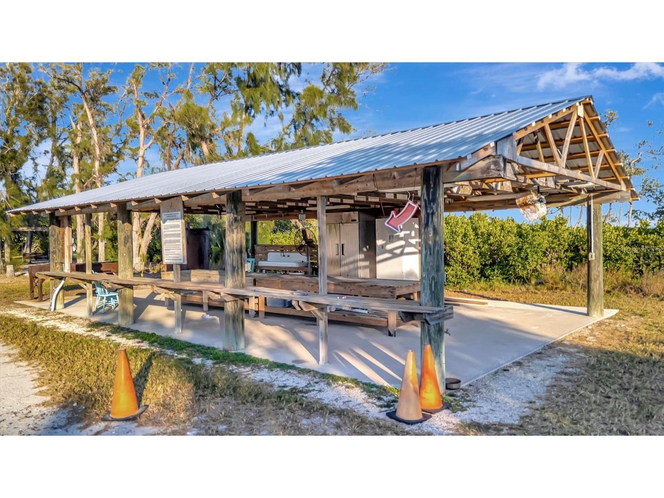 1841 Bayshore Drive Terra Ceia FL 34250 A4670998 image95