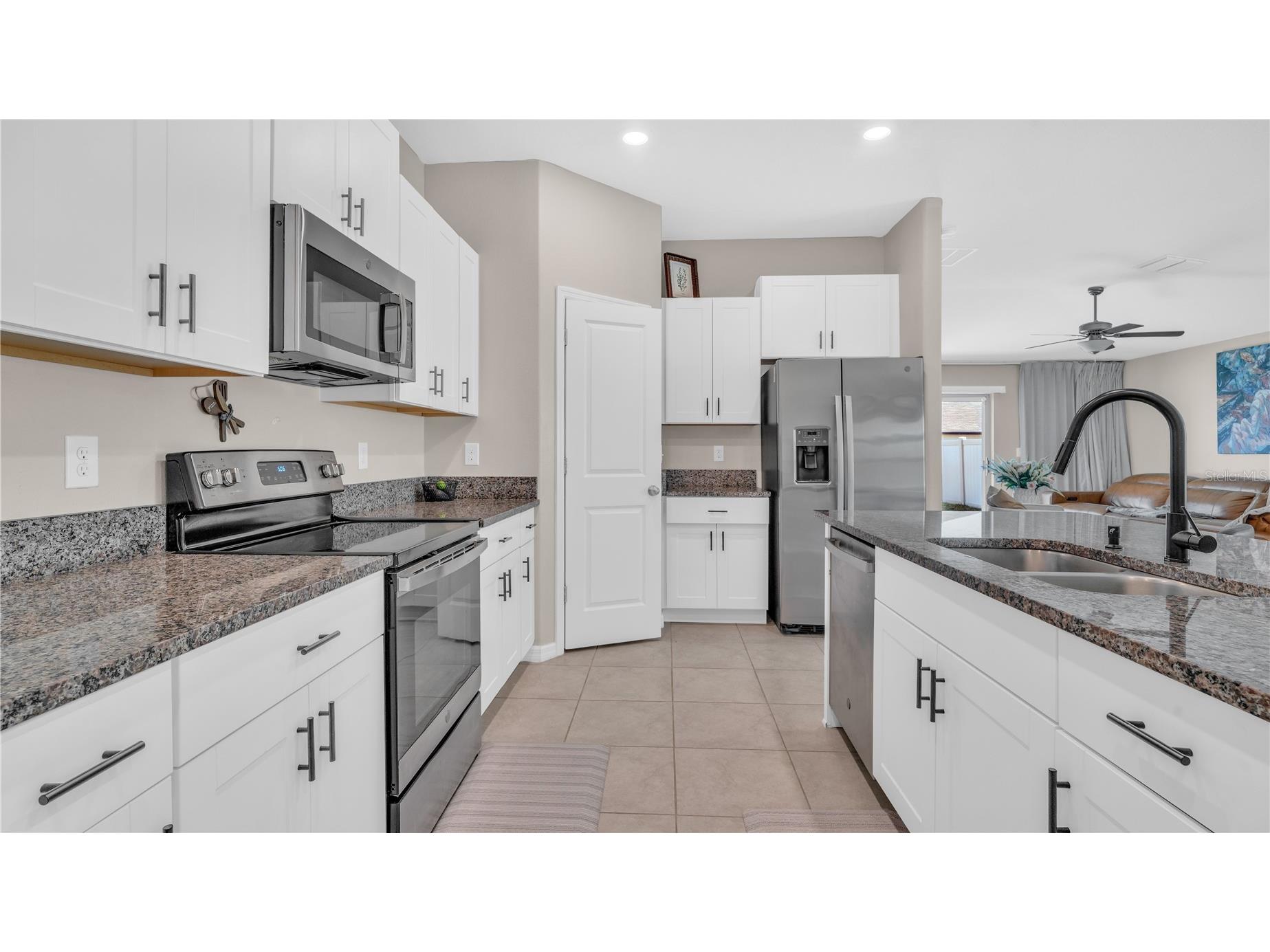 1841 Crinkle Leaf Court Ruskin FL 33570 TB8502618 image16