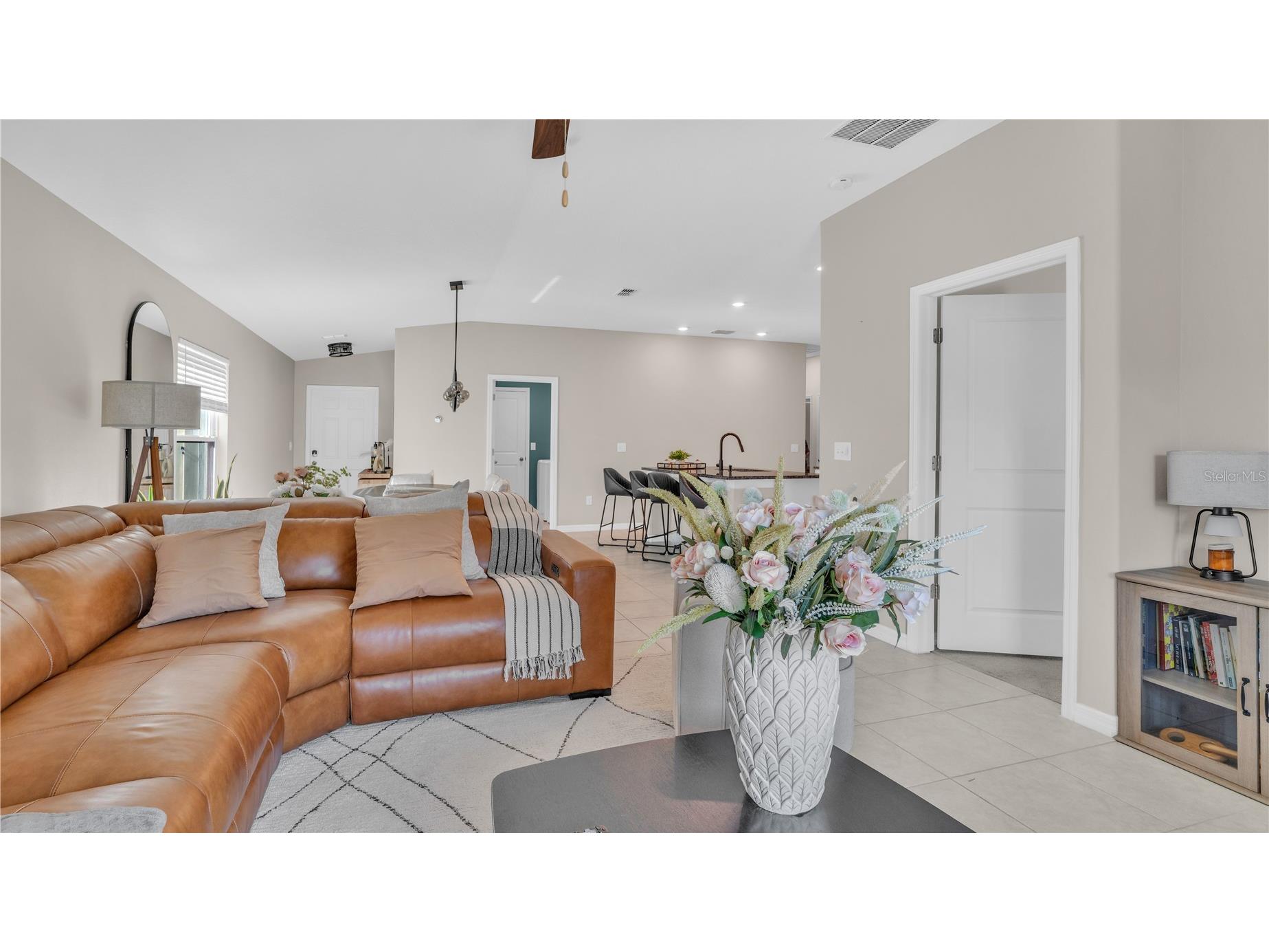 1841 Crinkle Leaf Court Ruskin FL 33570 TB8502618 image5