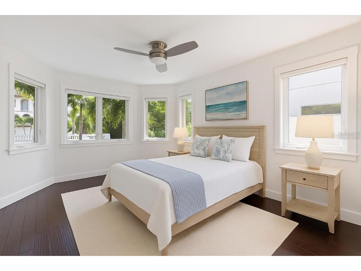 1841 Datura Street Sarasota FL 34239 A4676725 image29