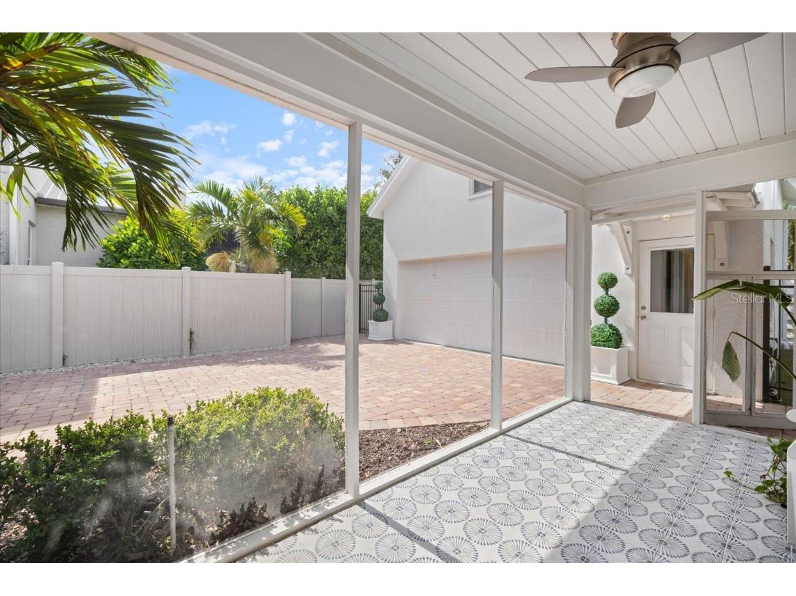 1841 Datura Street Sarasota FL 34239 A4676725 image38