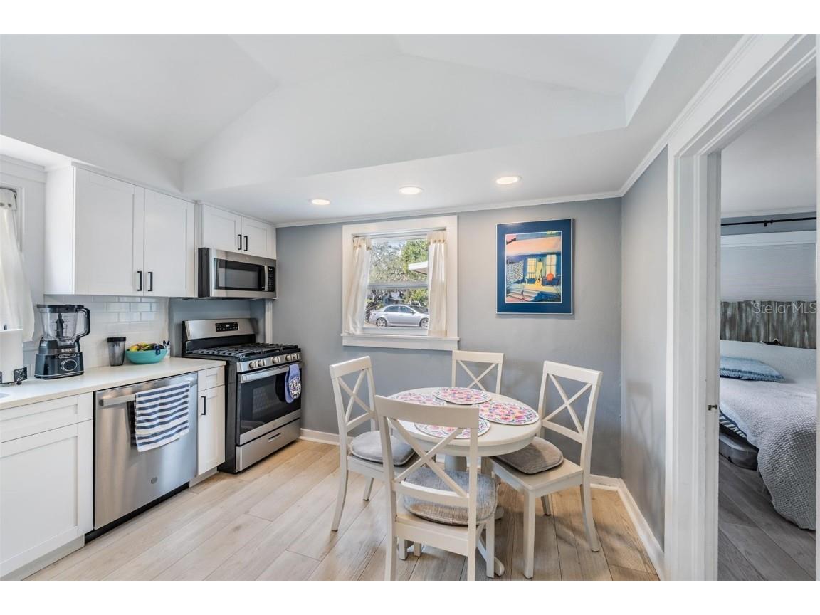 1841 Overbrook Avenue Clearwater FL 33755 TB8411626 image19