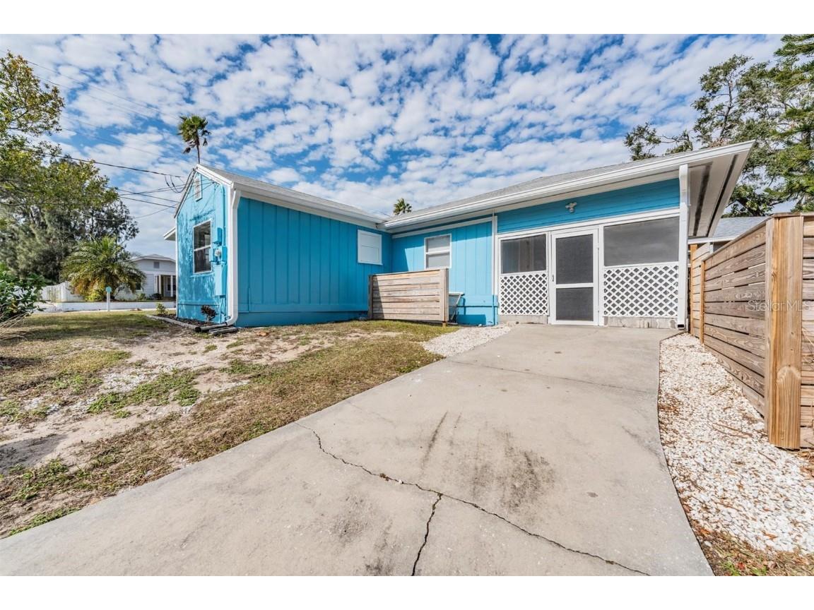 1841 Overbrook Avenue Clearwater FL 33755 TB8411626 image2