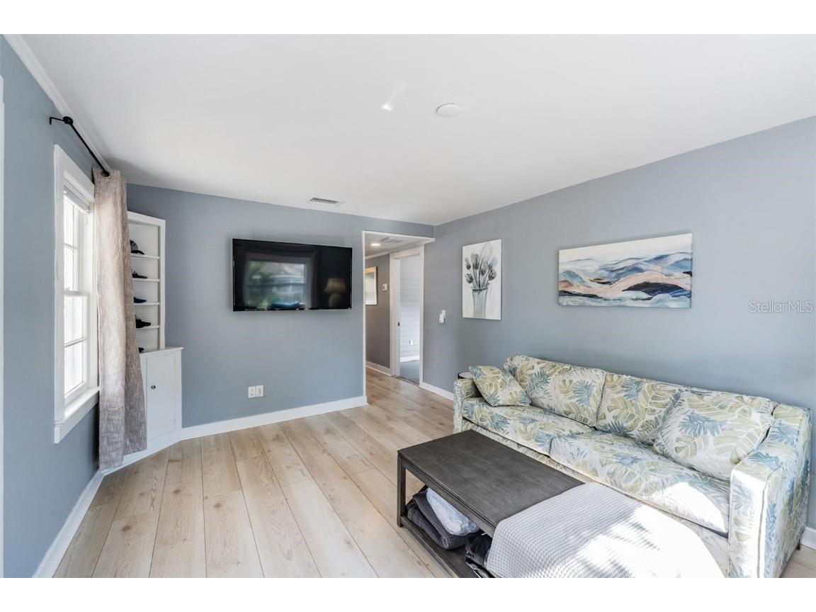 1841 Overbrook Avenue Clearwater FL 33755 TB8411626 image5