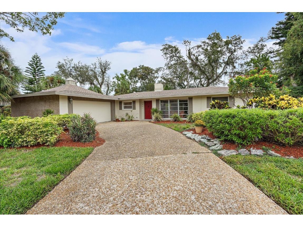 1841 Sandalwood Drive Sarasota FL 34231 A4583057 image1