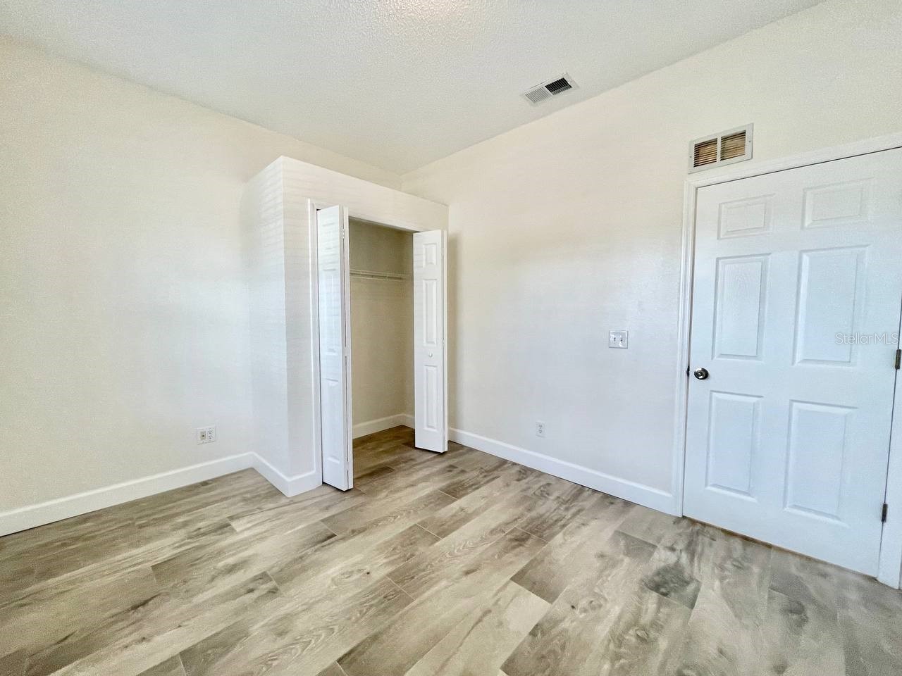 18417 Meadow Blossom Lane Tampa FL 33647 TB8521891 image27