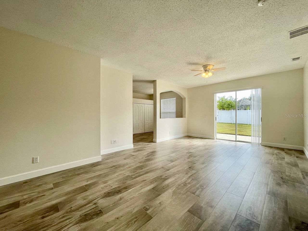 18417 Meadow Blossom Lane Tampa FL 33647 TB8521891 image7