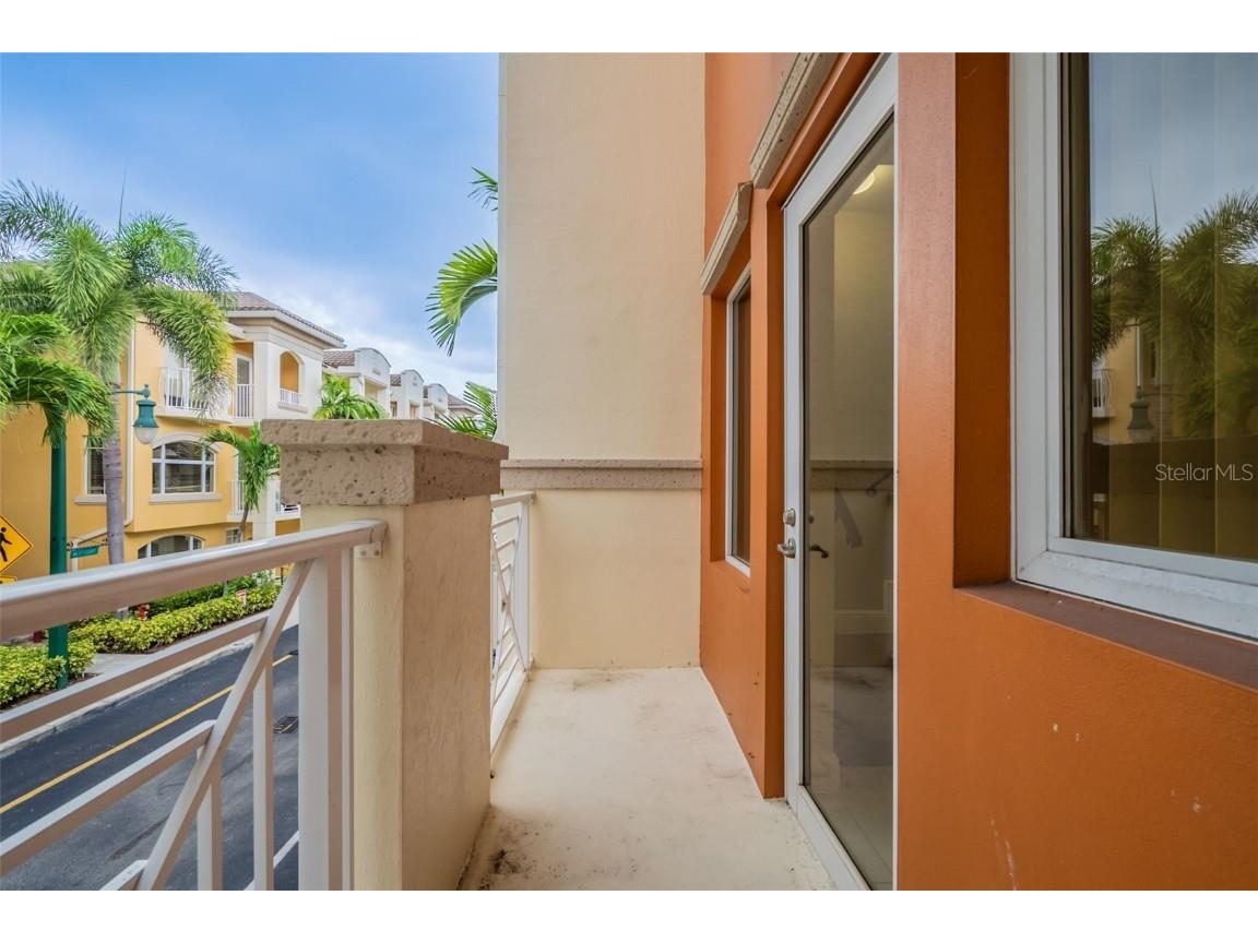 18417 NE 27th Court #18417 North Miami Beach FL 33160 O6350452 image24