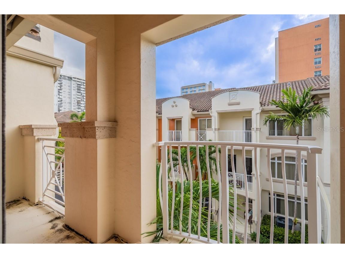 18417 NE 27th Court #18417 North Miami Beach FL 33160 O6350452 image9